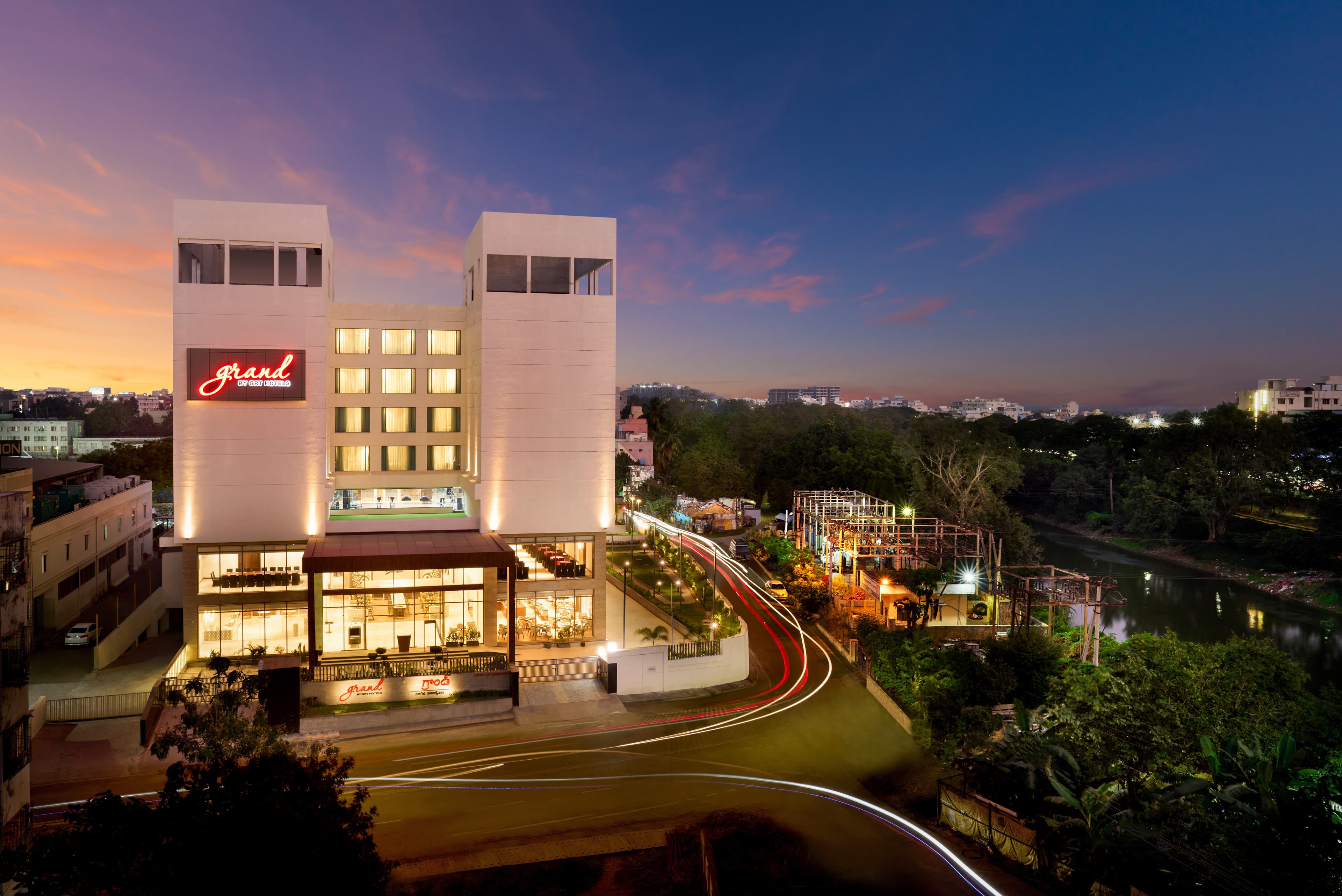 Grand by GRT Hotels Building